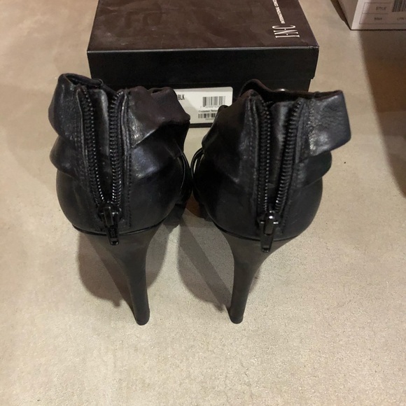 Black INC Heels - Picture 6 of 10